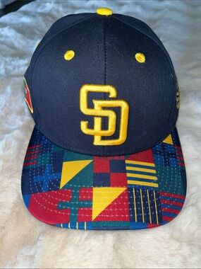 San Diego Padres Portuguese heritage hat